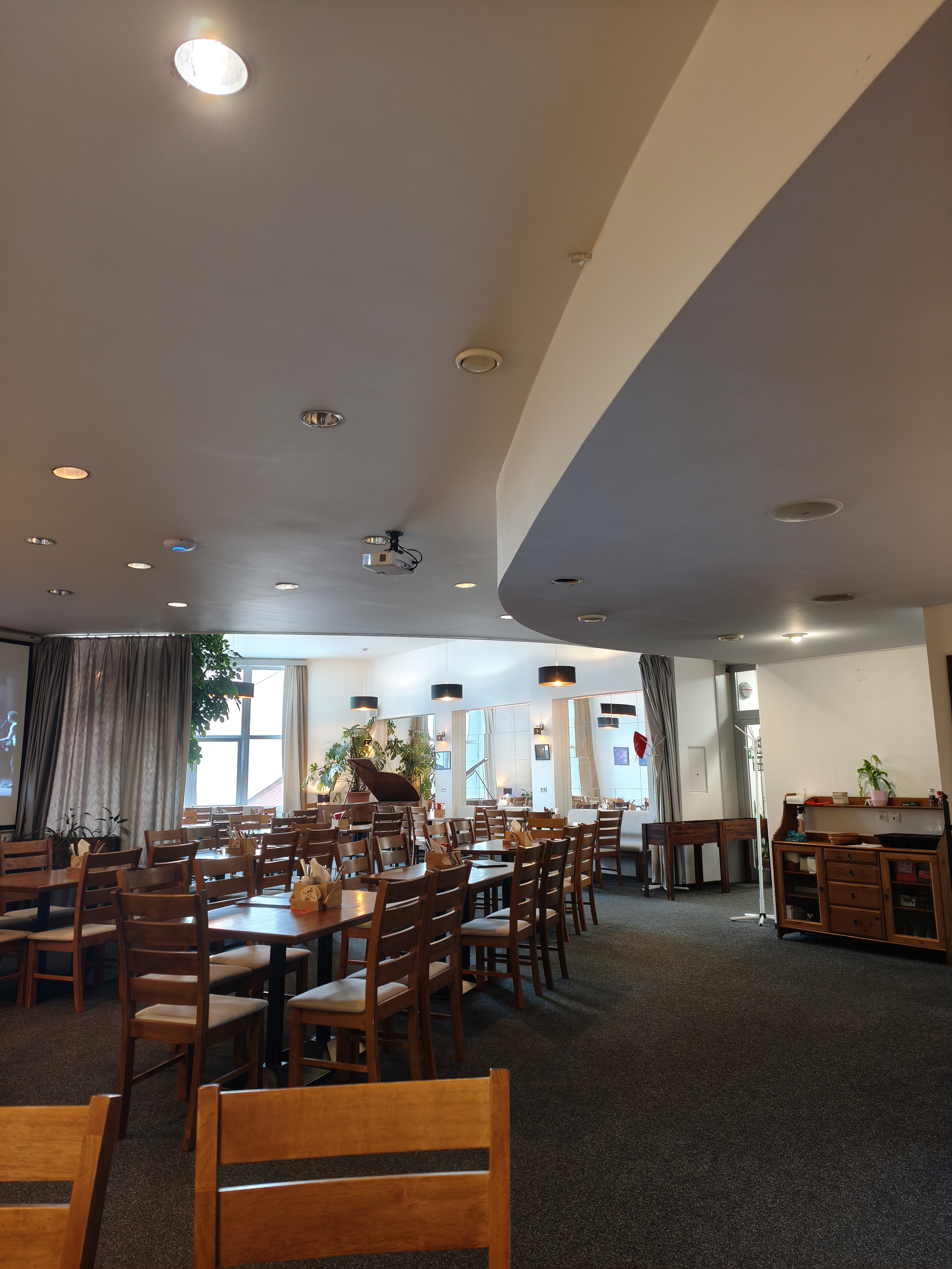 Restaurace